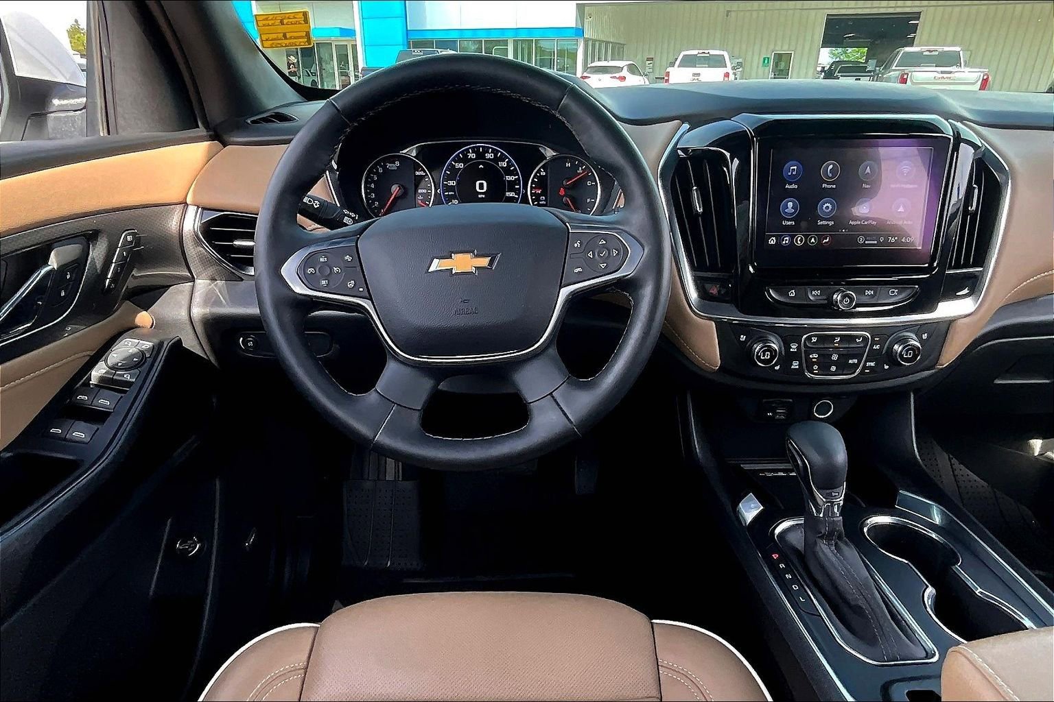 Used 2023 Chevrolet Traverse Premier image 5