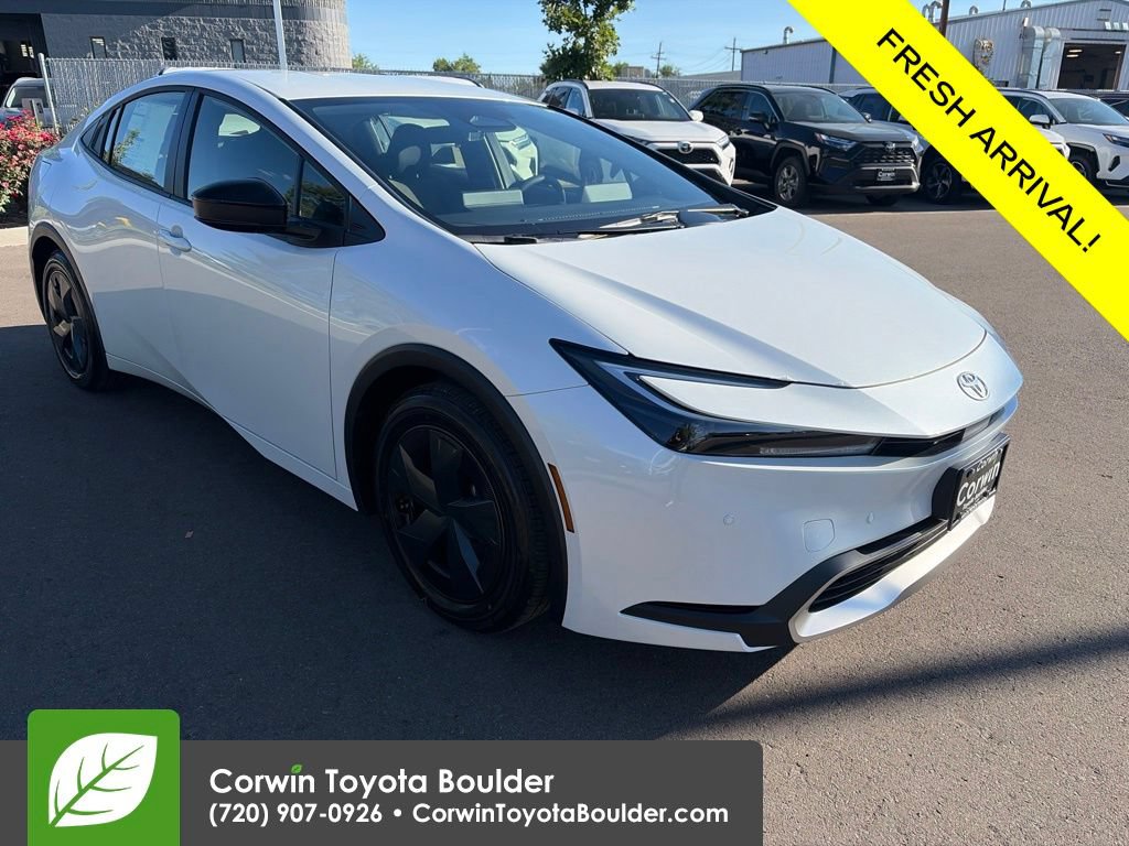 New 2027 Toyota Prius Plug-In Hybrid FWD image 1