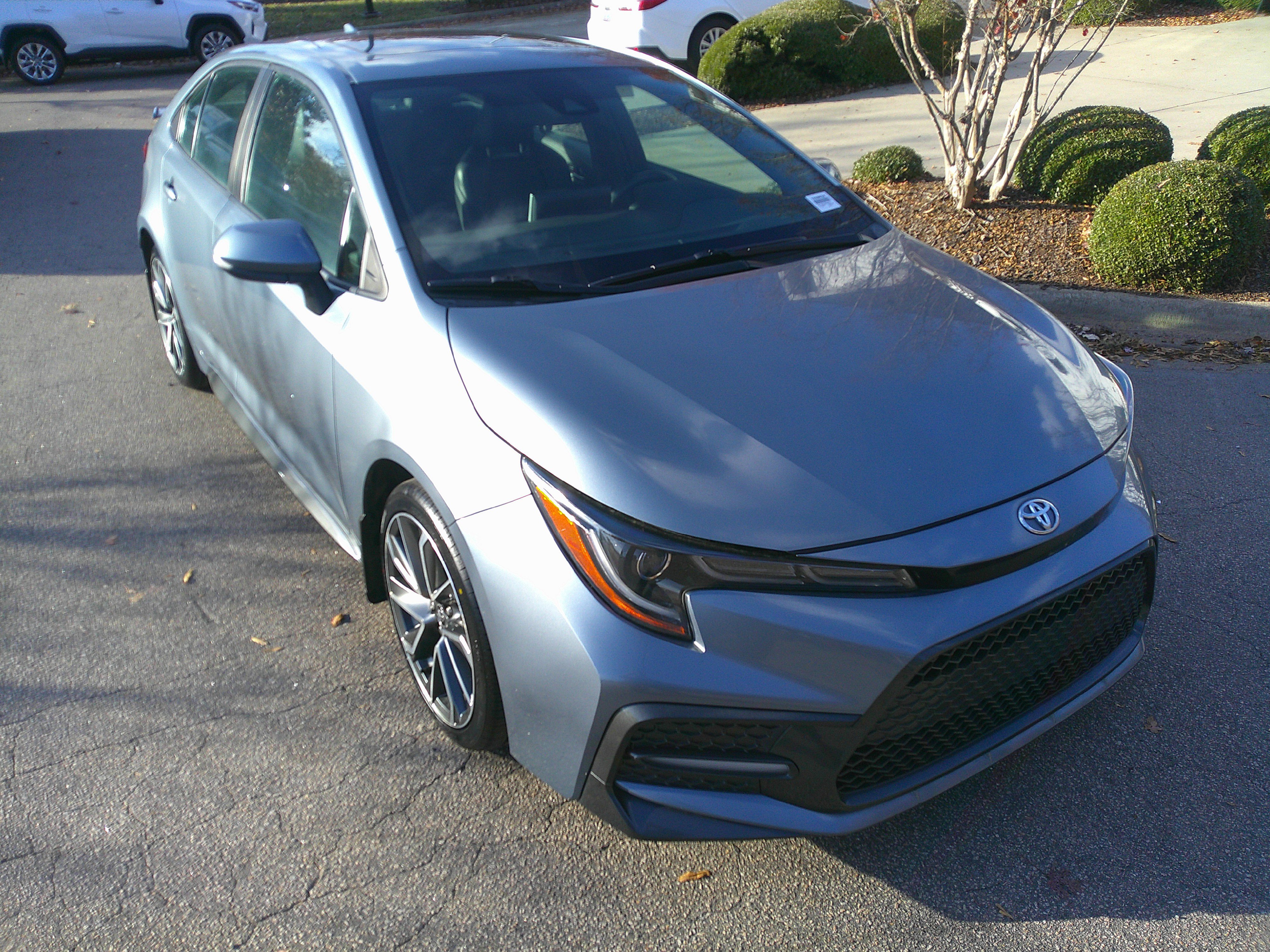 Used 2021 Toyota Corolla XSE image 2