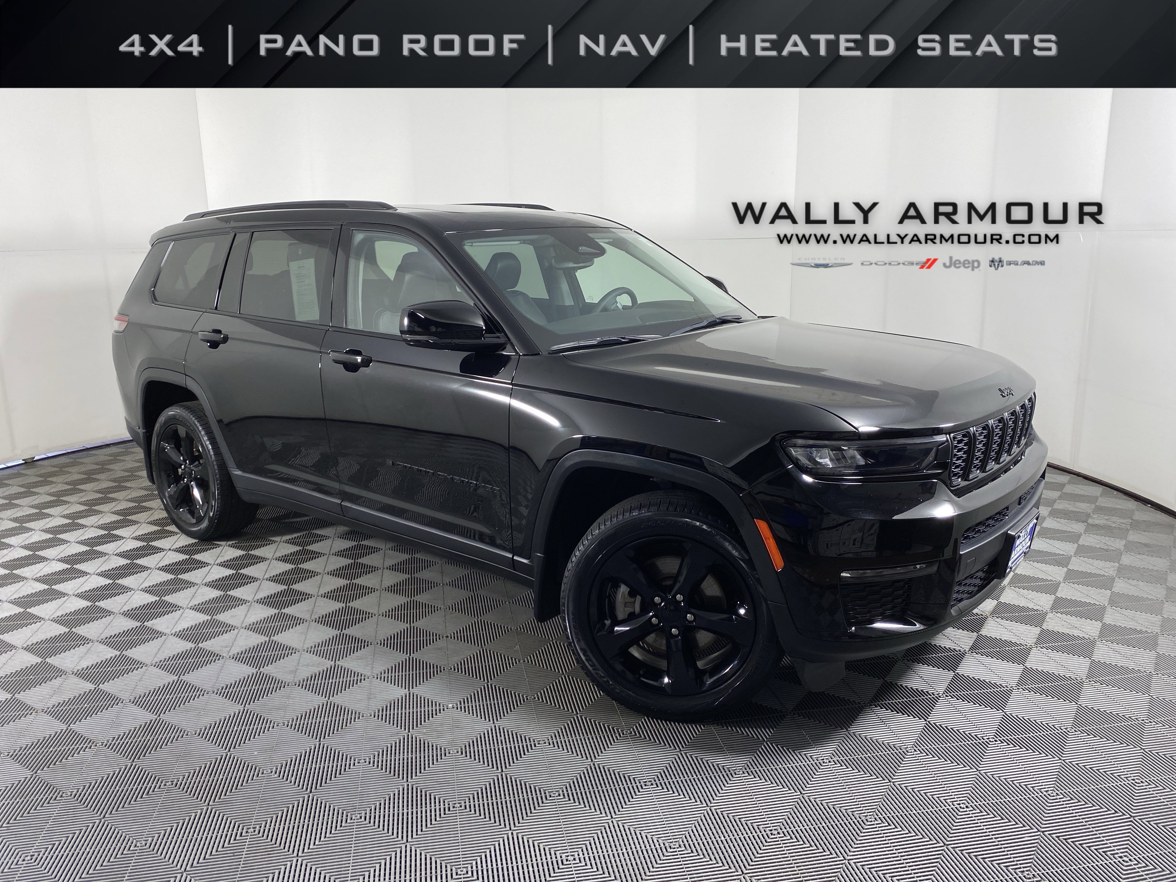 Used 2023 Jeep Grand Cherokee L Limited w/ Black Appearance Package AWD/4WD video 1