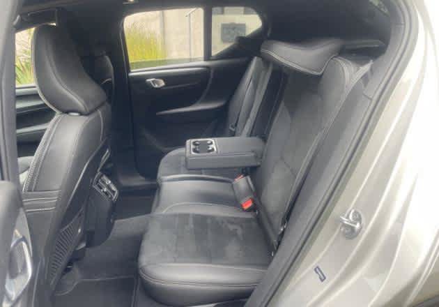 Used 2023 Volvo XC40 Recharge Ultimate AWD/4WD image 5