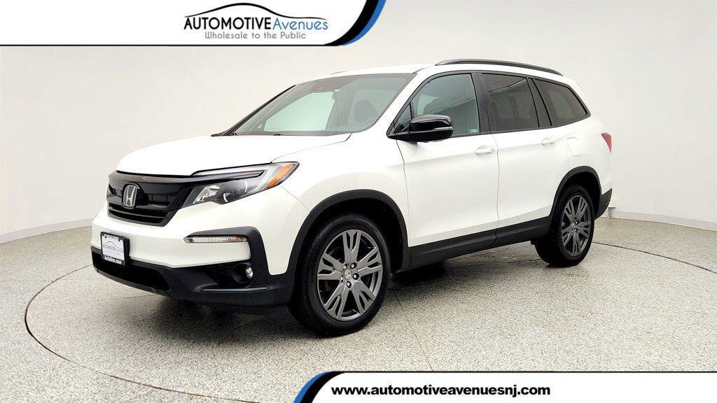 Used 2022 Honda Pilot Sport image 1