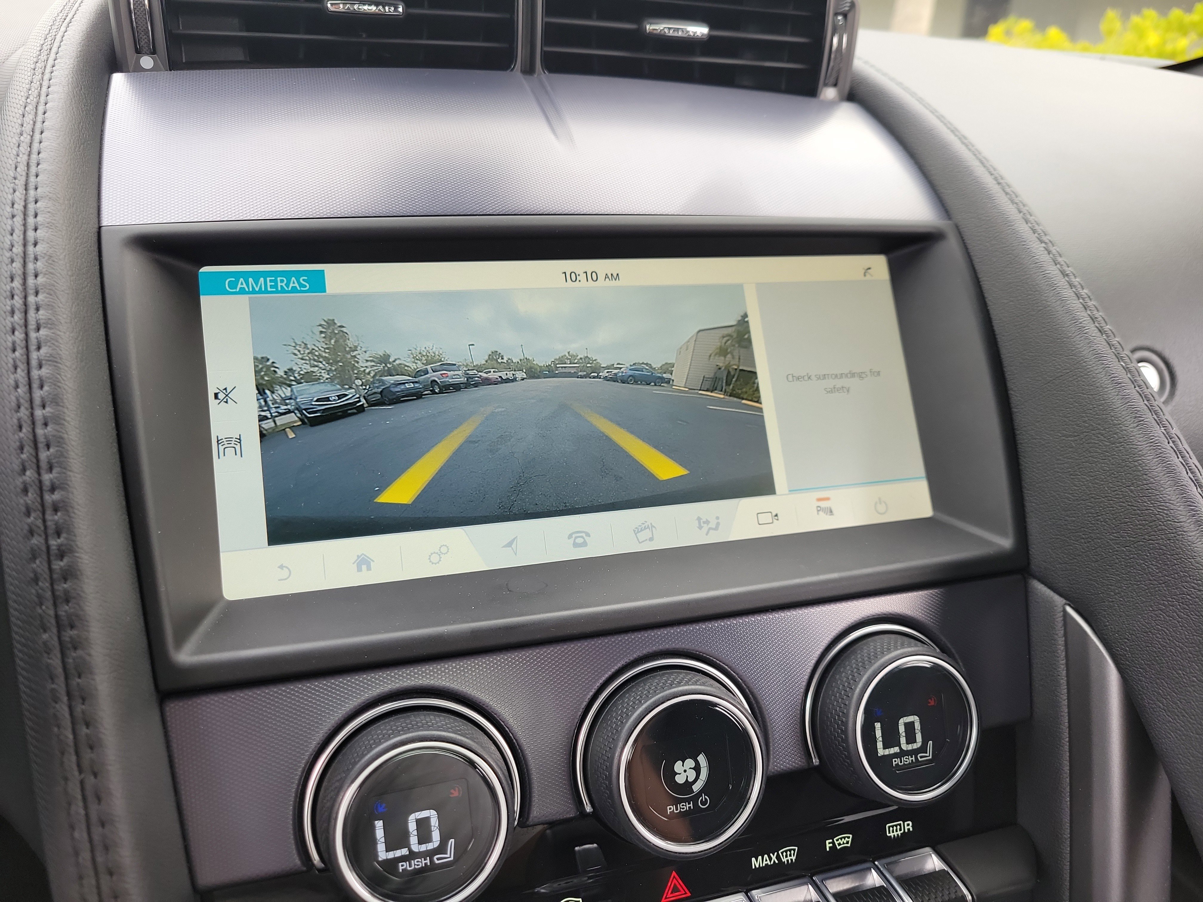 Used 2020 Jaguar F-TYPE Coupe image 19