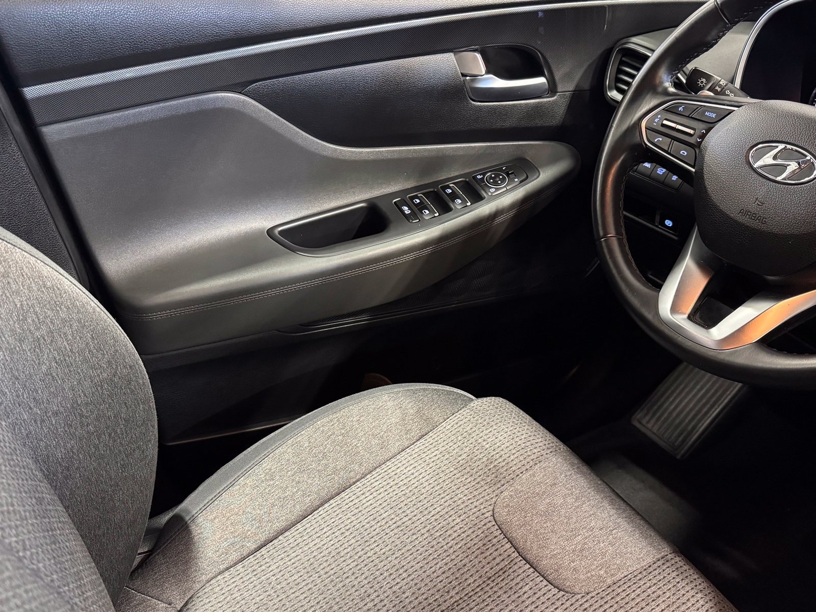 Used 2023 Hyundai Santa Fe SEL FWD image 41