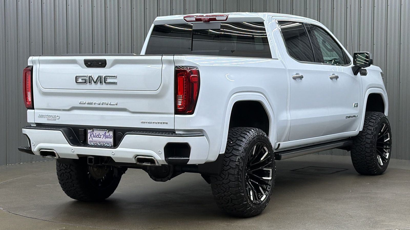 Used 2026 GMC Sierra 1500 Denali Ultimate AWD/4WD image 5
