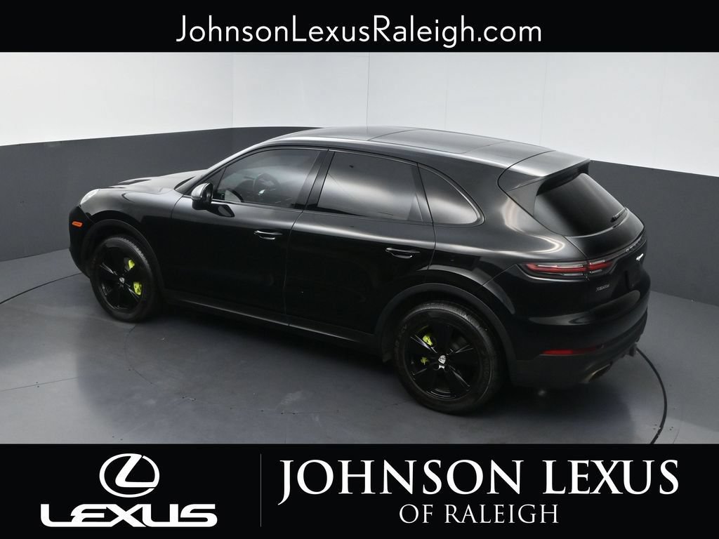 Used 2020 Porsche Cayenne AWD/4WD image 26