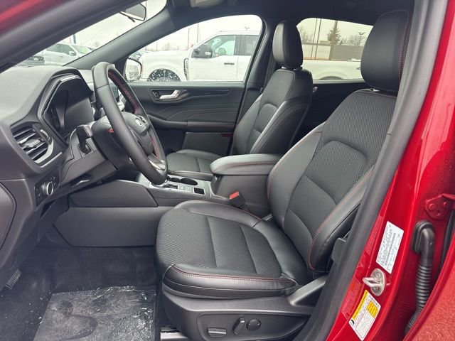 New 2026 Ford Escape ST-Line w/ Tech Pack #1 AWD/4WD image 9