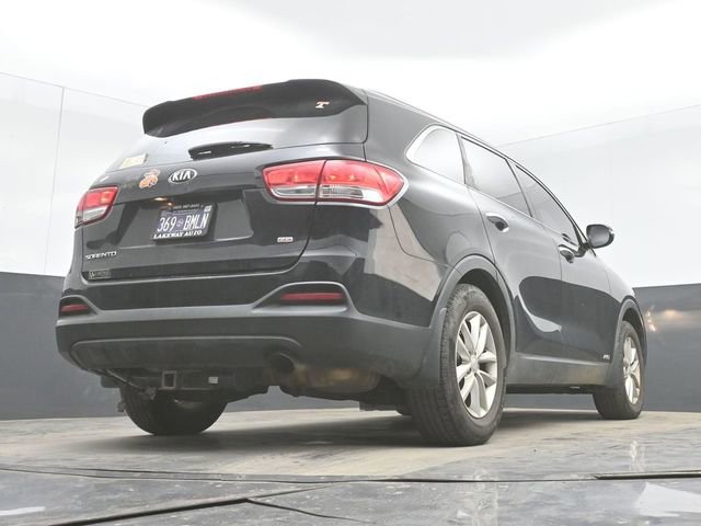 Used 2018 Kia Sorento AWD image 31
