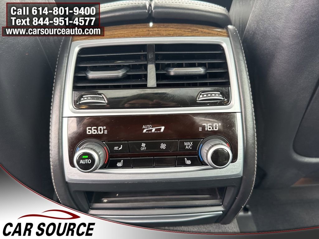 Used 2018 BMW 750i xDrive image 37