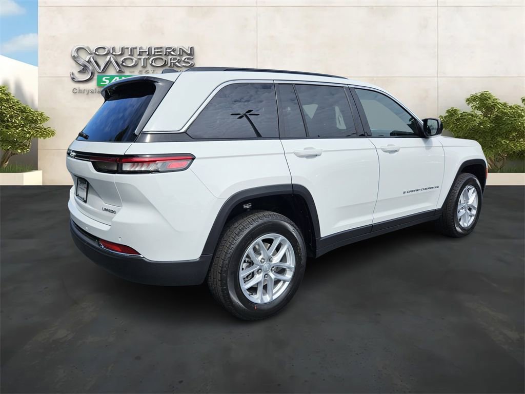 New 2024 Jeep Grand Cherokee Laredo X w/ Luxury Tech Group I image 5