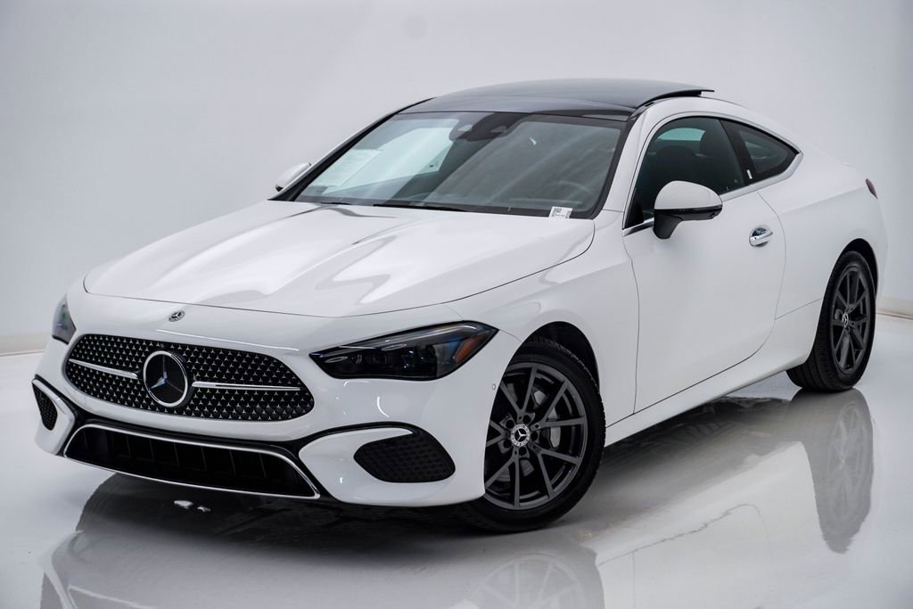 Used 2024 Mercedes-Benz CLE 300 4MATIC Coupe image 3