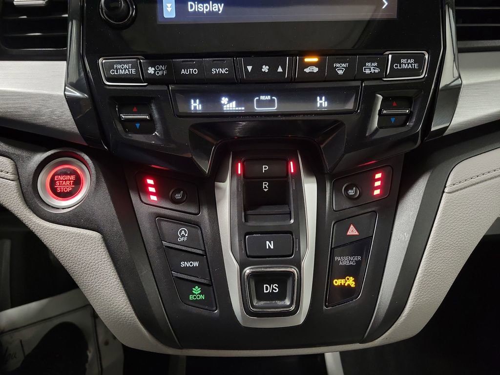 Used 2023 Honda Odyssey EX-L image 17