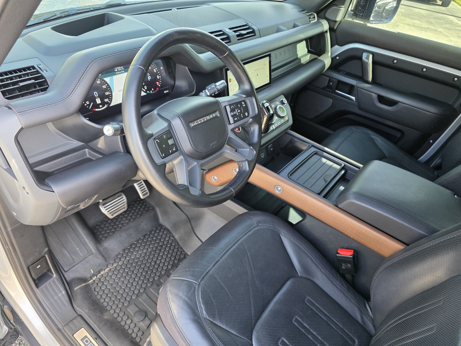 Used 2021 Land Rover Defender 110 X AWD/4WD image 11