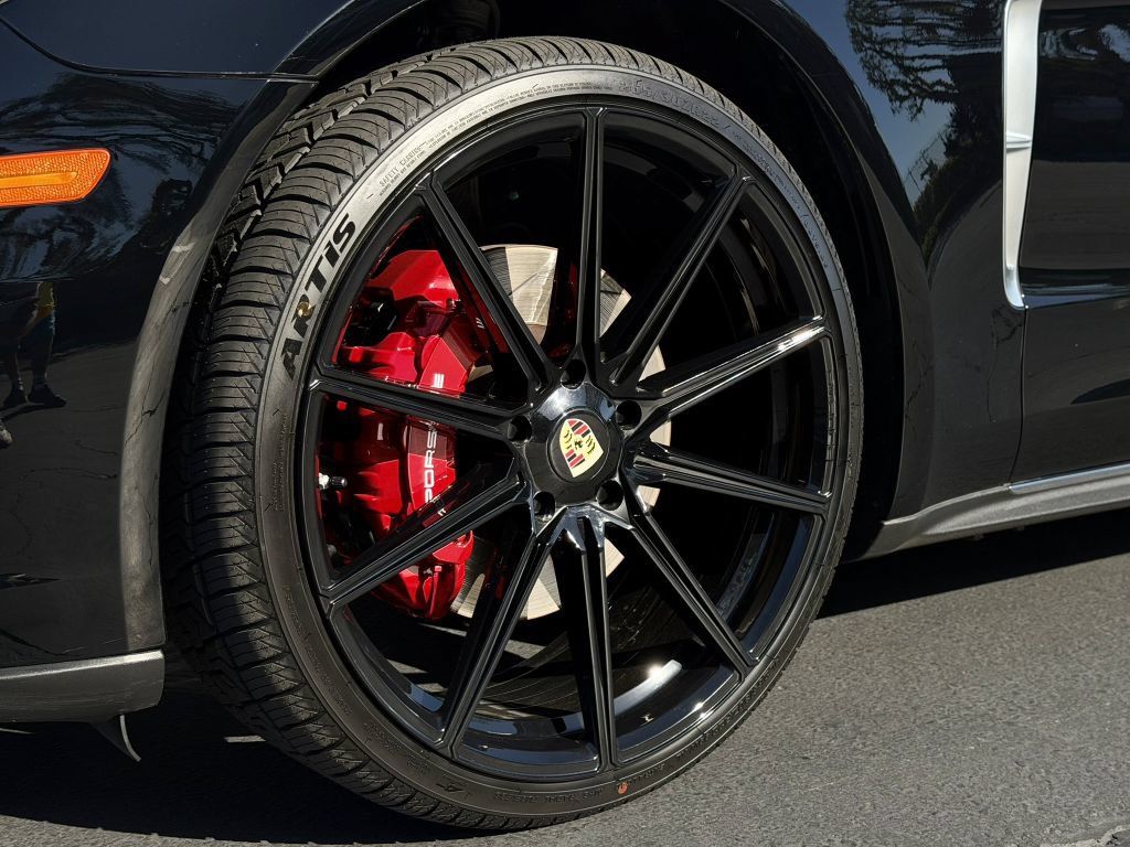 Used 2018 Porsche Panamera 4S Executive AWD/4WD image 6