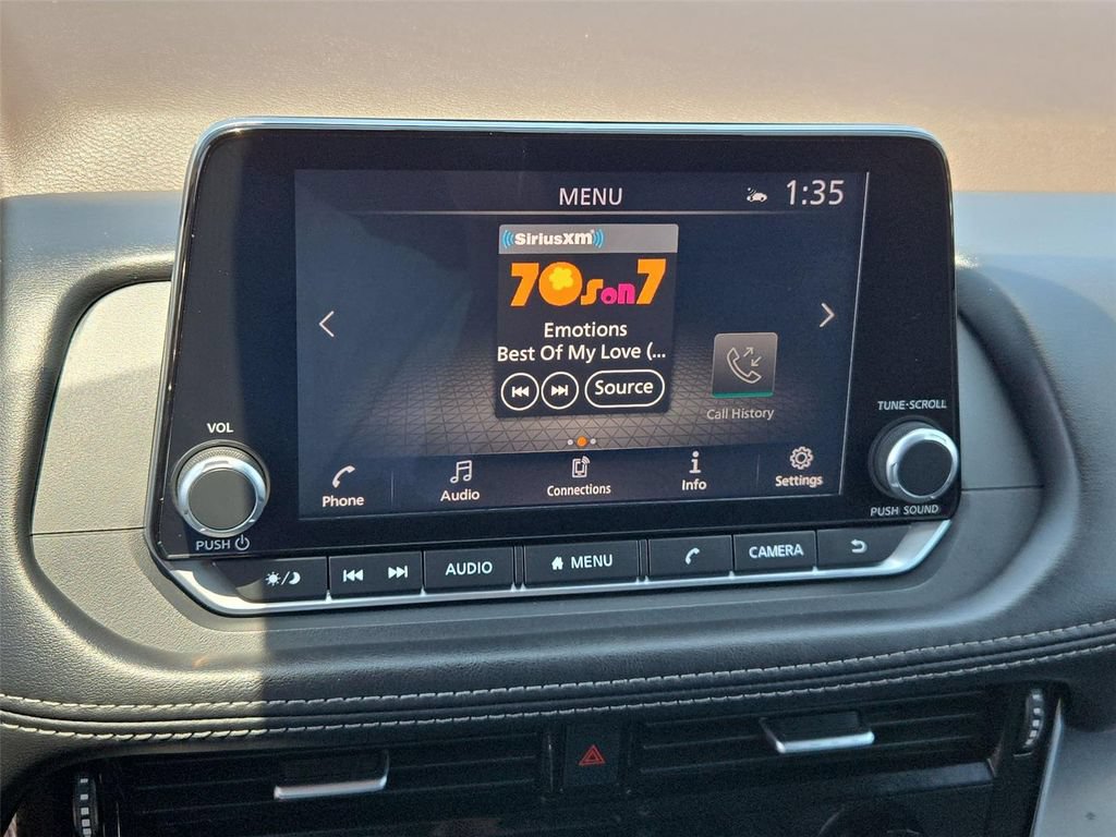 Used 2021 Nissan Rogue SV FWD image 26