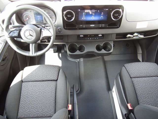 New 2025 Mercedes-Benz Sprinter 2500 image 33