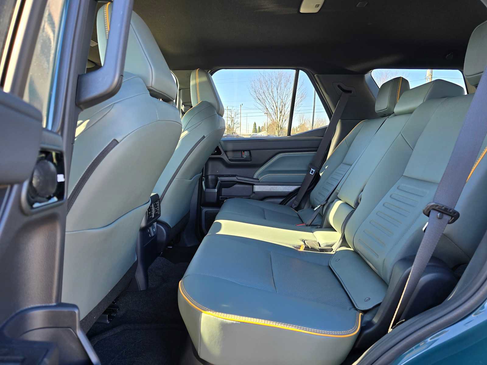 Certified 2025 Toyota 4Runner Trailhunter image 16