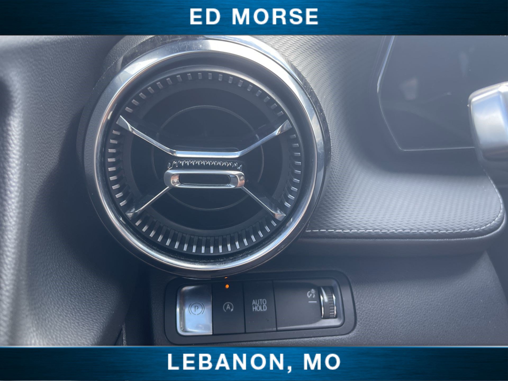 Used 2025 Chevrolet Equinox LT FWD image 16