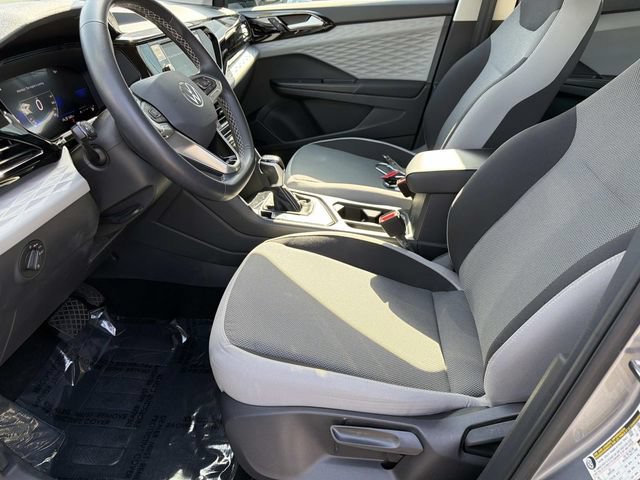 Certified 2023 Volkswagen Taos S w/ Driver Assistance Package FWD image 15