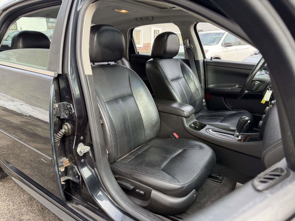 Used 2012 Chevrolet Impala LTZ image 9