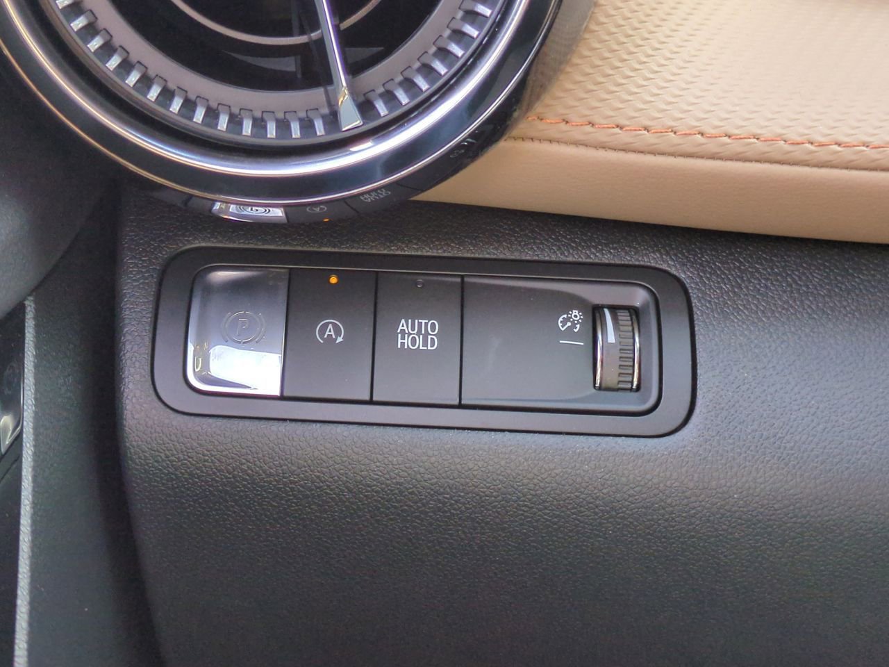 New 2026 Chevrolet Equinox ACTIV image 18