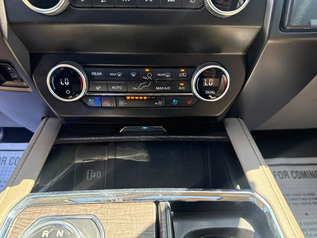 Used 2021 Ford Expedition Limited AWD/4WD image 26