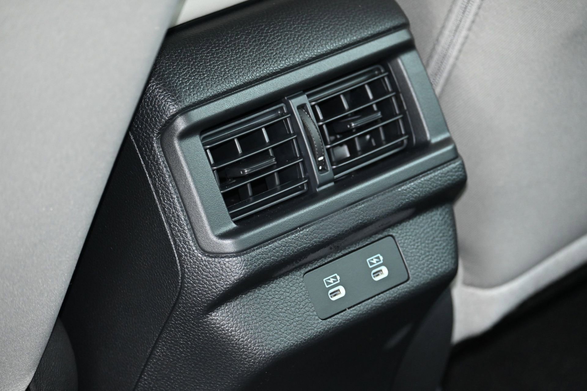 New 2025 Honda Accord SE image 25