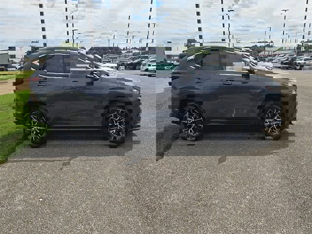 New 2026 Lexus NX 350 AWD image 2
