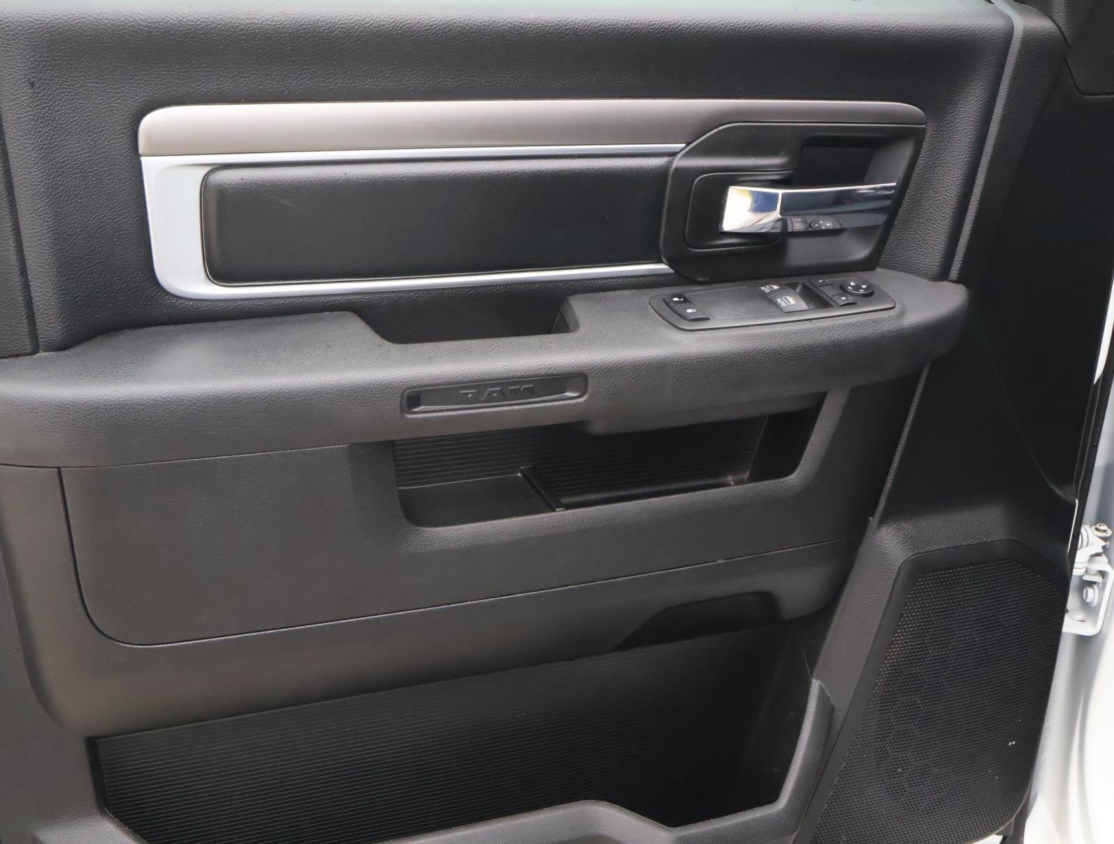Used 2022 RAM 1500 Tradesman w/ Power & Remote Entry Group RWD image 12