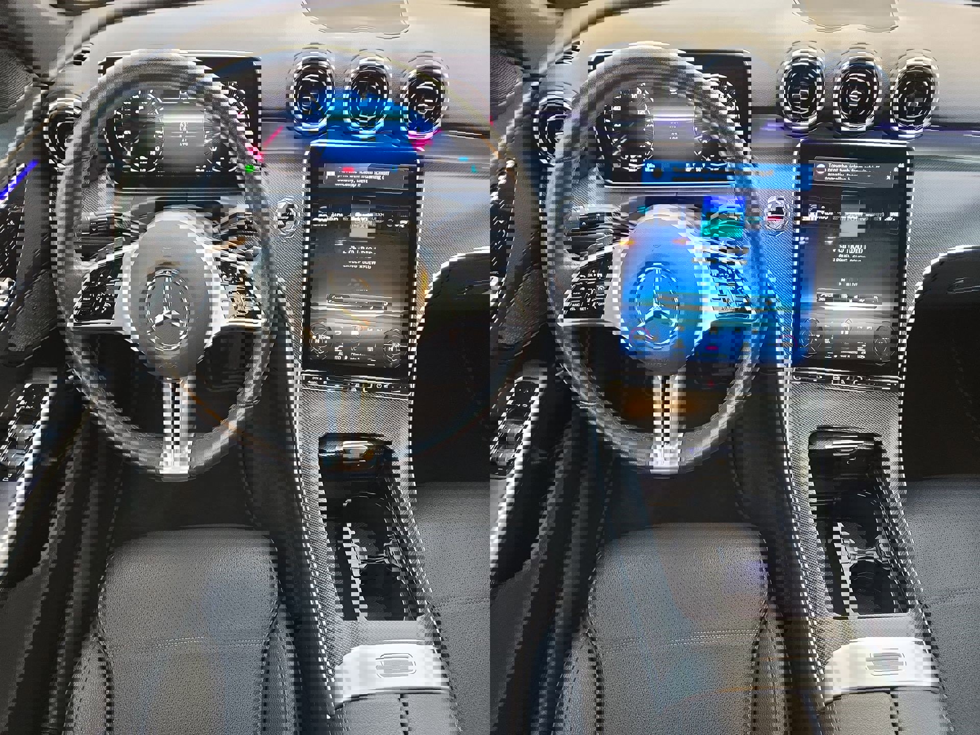 Used 2024 Mercedes-Benz C 300 4MATIC Sedan image 14