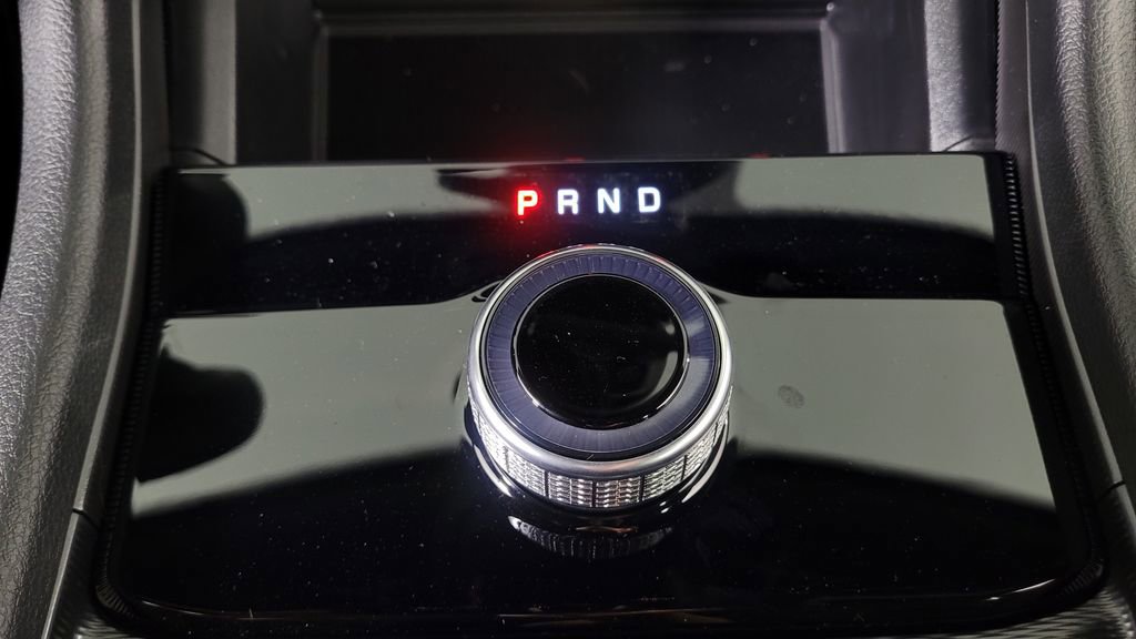 New 2025 Jeep Grand Cherokee Laredo w/ Luxury Tech Group I image 27