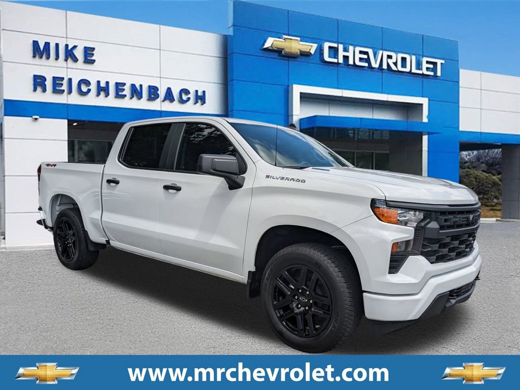 New 2025 Chevrolet Silverado 1500 Custom