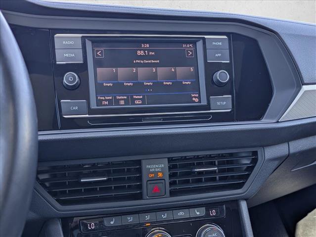Used 2019 Volkswagen Jetta R-Line FWD image 14