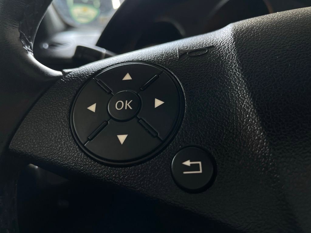 Used 2011 Mercedes-Benz C 300 4MATIC Sedan image 28