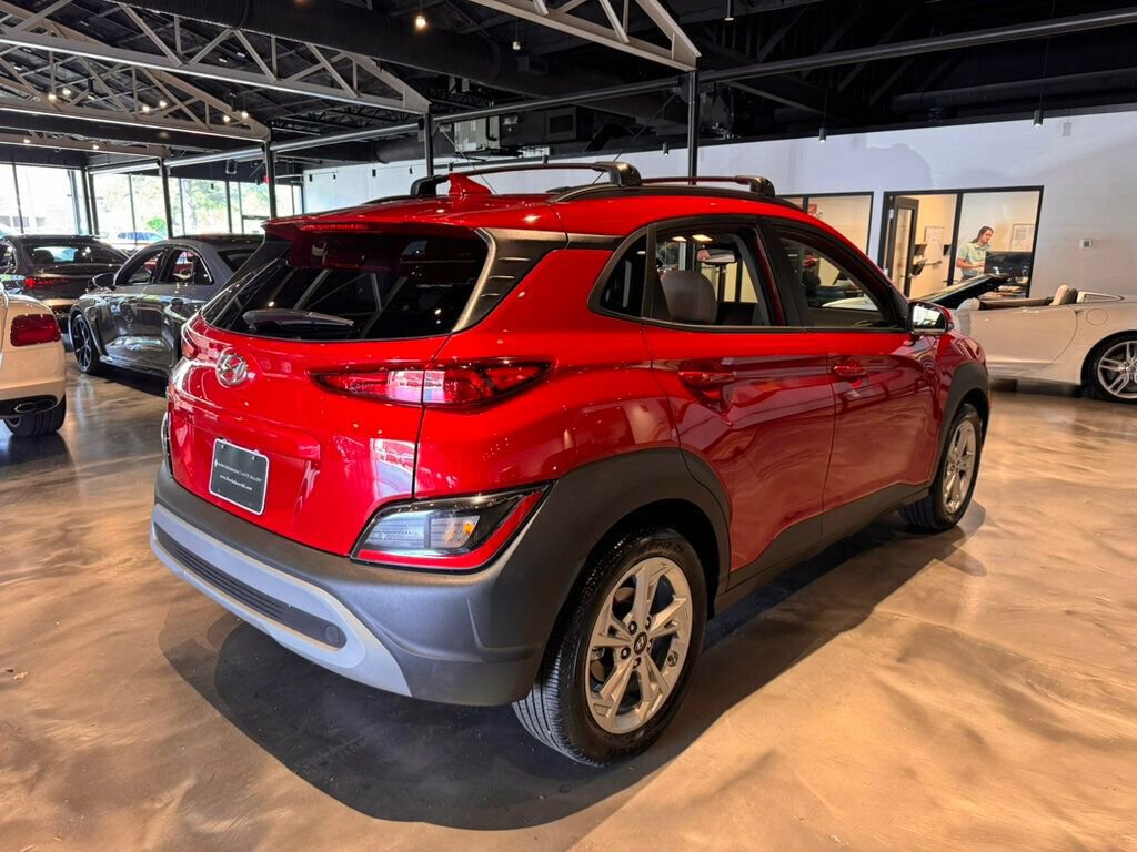 Used 2022 Hyundai Kona SEL image 5
