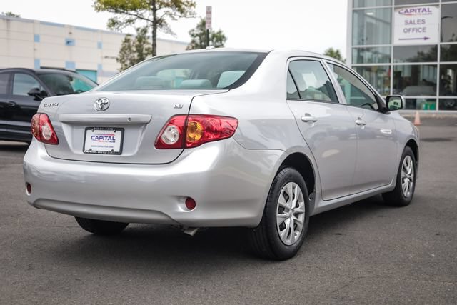 Used 2010 Toyota Corolla LE FWD image 17