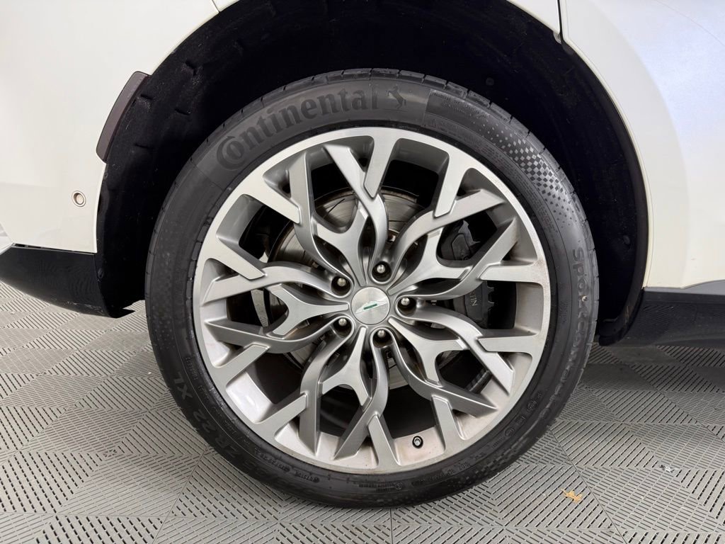 Used 2021 Aston Martin DBX image 13