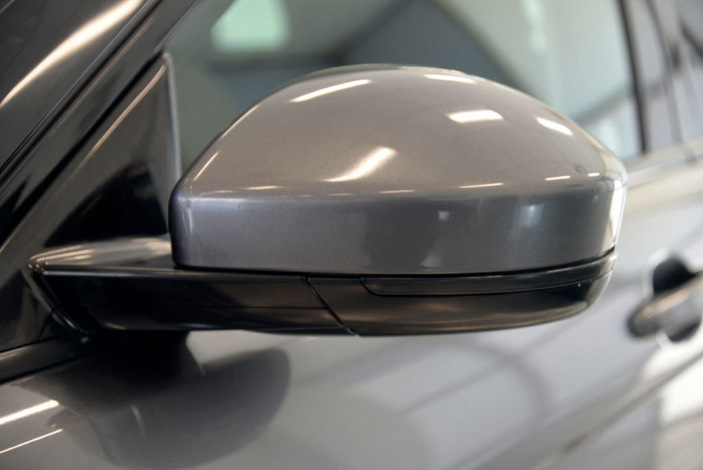 Used 2015 Land Rover Range Rover Evoque Pure image 12