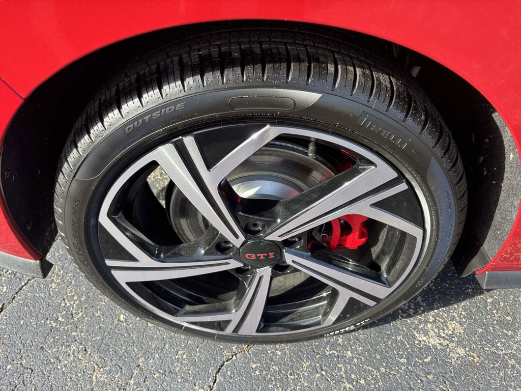 New 2026 Volkswagen GTI SE image 10