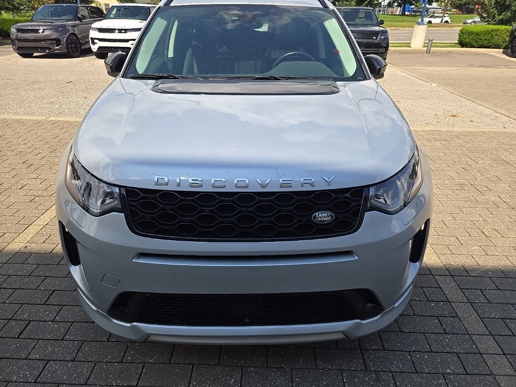 Used 2025 Land Rover Discovery Sport S AWD/4WD image 2