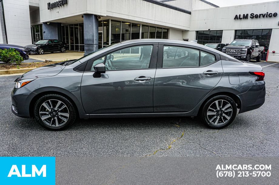 Used 2024 Nissan Versa SV FWD image 6