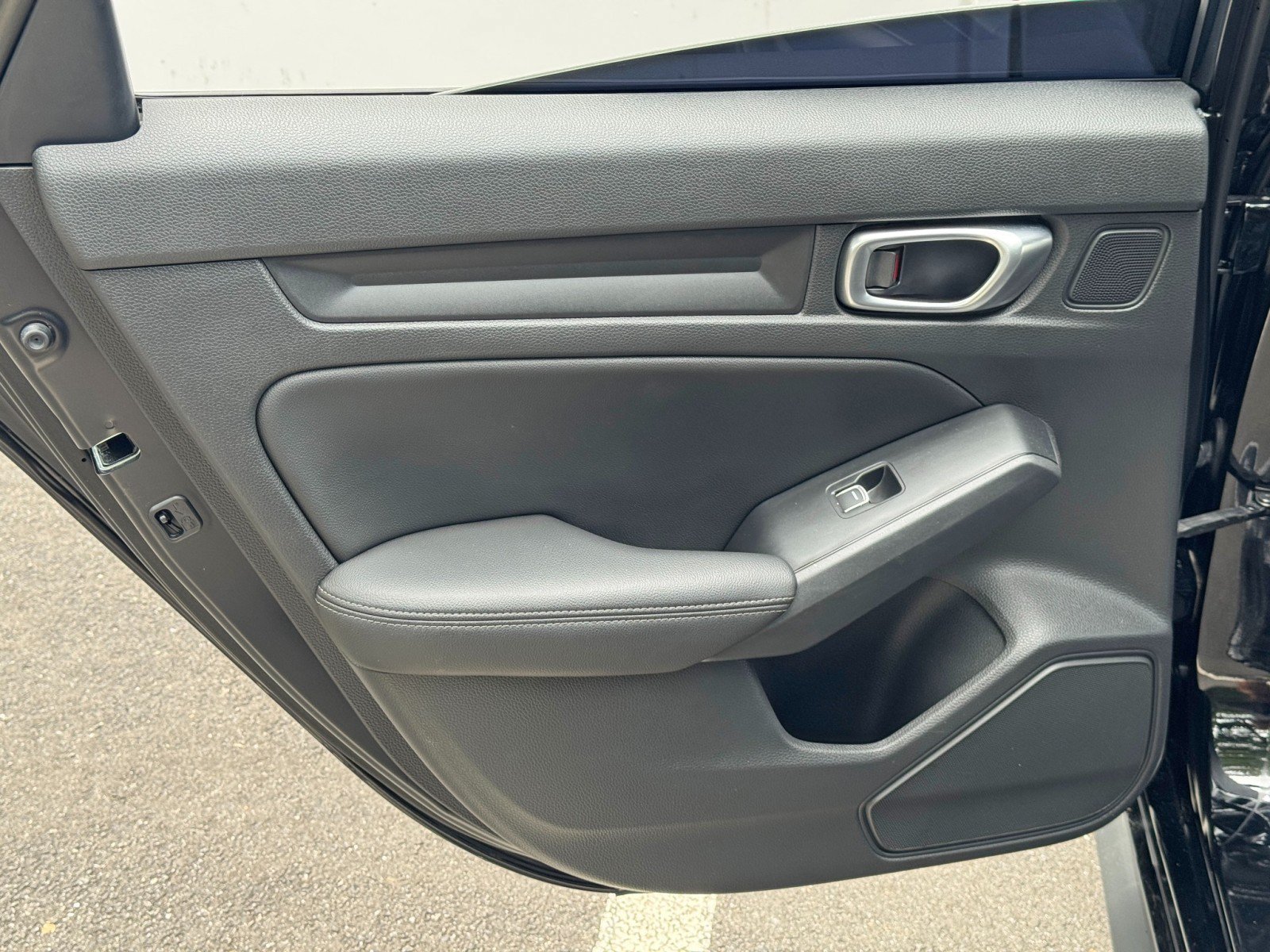 Used 2024 Honda Civic EX-L image 37