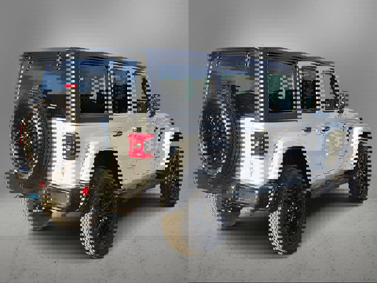 Used 2023 Jeep Wrangler Sahara w/ Cold Weather Group image 8