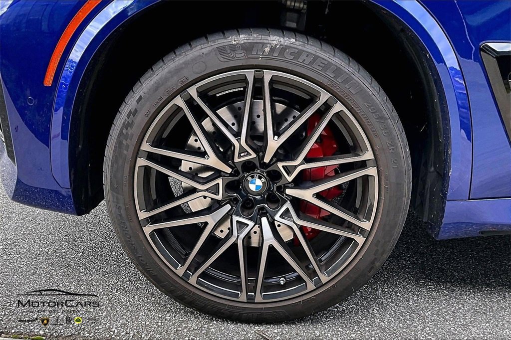 Used 2024 BMW X5 M Competition image 10