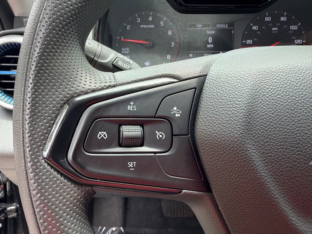 Used 2025 Chevrolet Trax LS FWD image 22