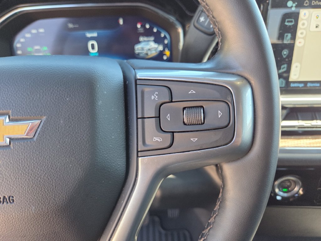 Used 2023 Chevrolet Silverado 1500 LT AWD/4WD image 33