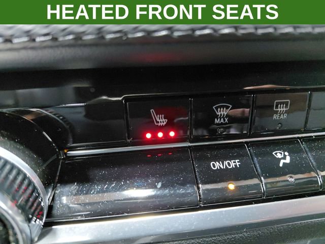 Used 2026 Chevrolet Equinox LT AWD/4WD image 4