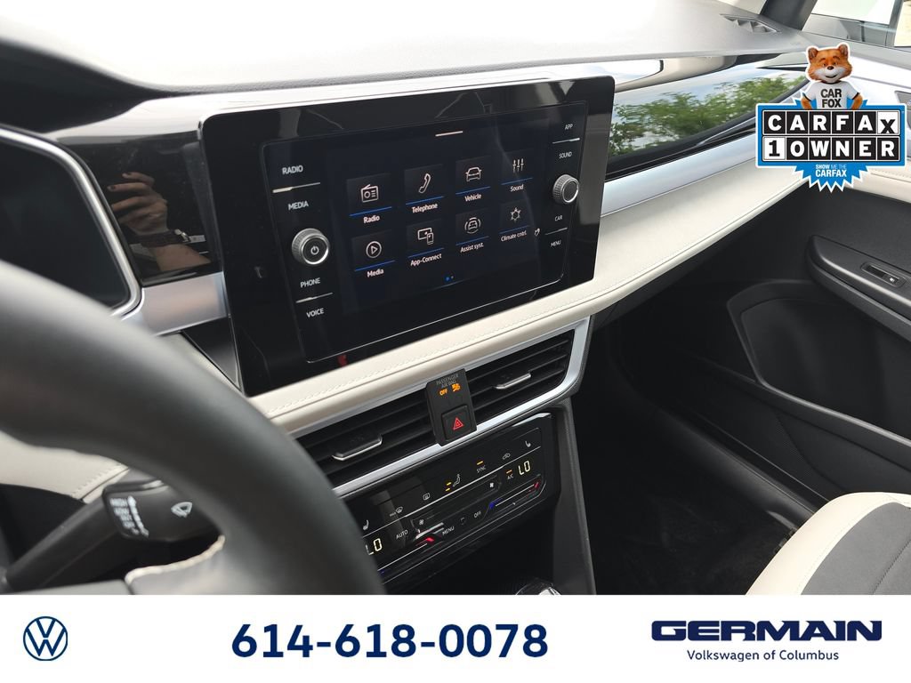 Certified 2025 Volkswagen Taos SE AWD/4WD image 27