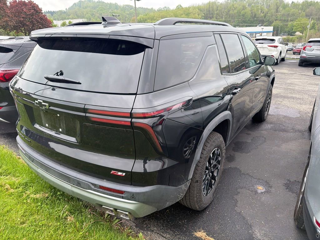 Used 2026 Chevrolet Traverse Z71 w/ Driver Confidence Package AWD/4WD image 4