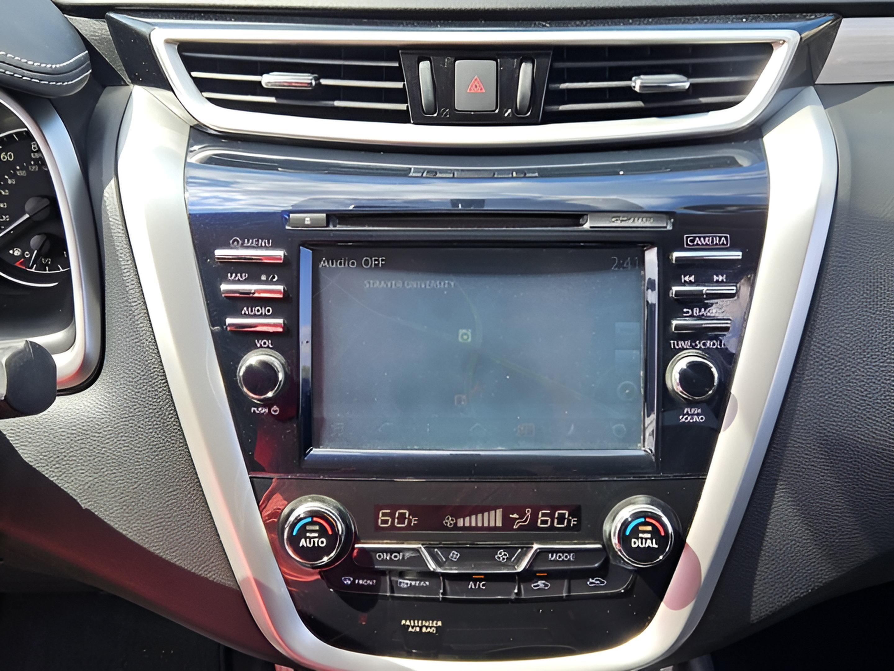 Used 2015 Nissan Murano S w/ Navigation Package FWD image 17